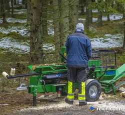 Elektryczny kombajn do drewna opałowego firmy kellfri