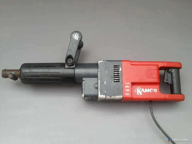 Kango 1400 demolition deals hammer